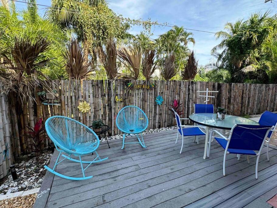 Apartmán Tiki Retreat Fort Myers Exteriér fotografie